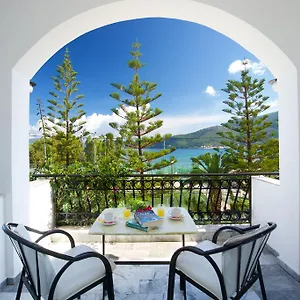 Athina 3* Karavomylos